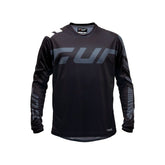 Maglia T-THREE, una maglia a manica lunga con design moderno. Colore Nero Bianco. Di T.UR.